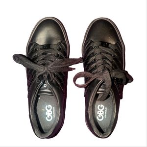 Guess GBG Los Angeles Black Sneakers Size 9